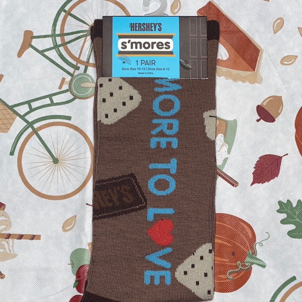 3/$18 bundle Hershey’s s’mores socks